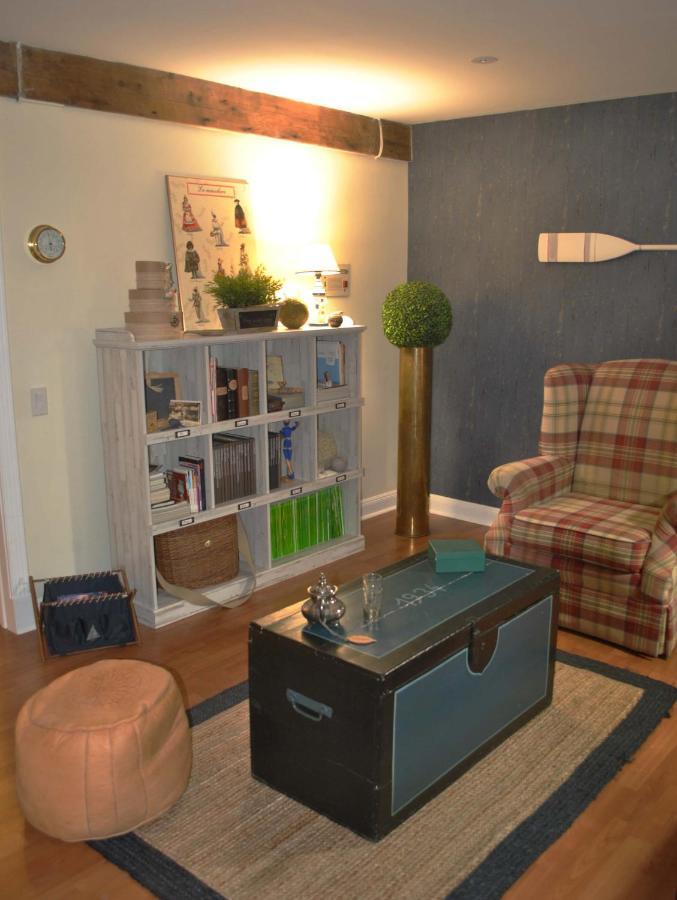La Petite Hermine B&B สโตนแฮม ภายนอก รูปภาพ